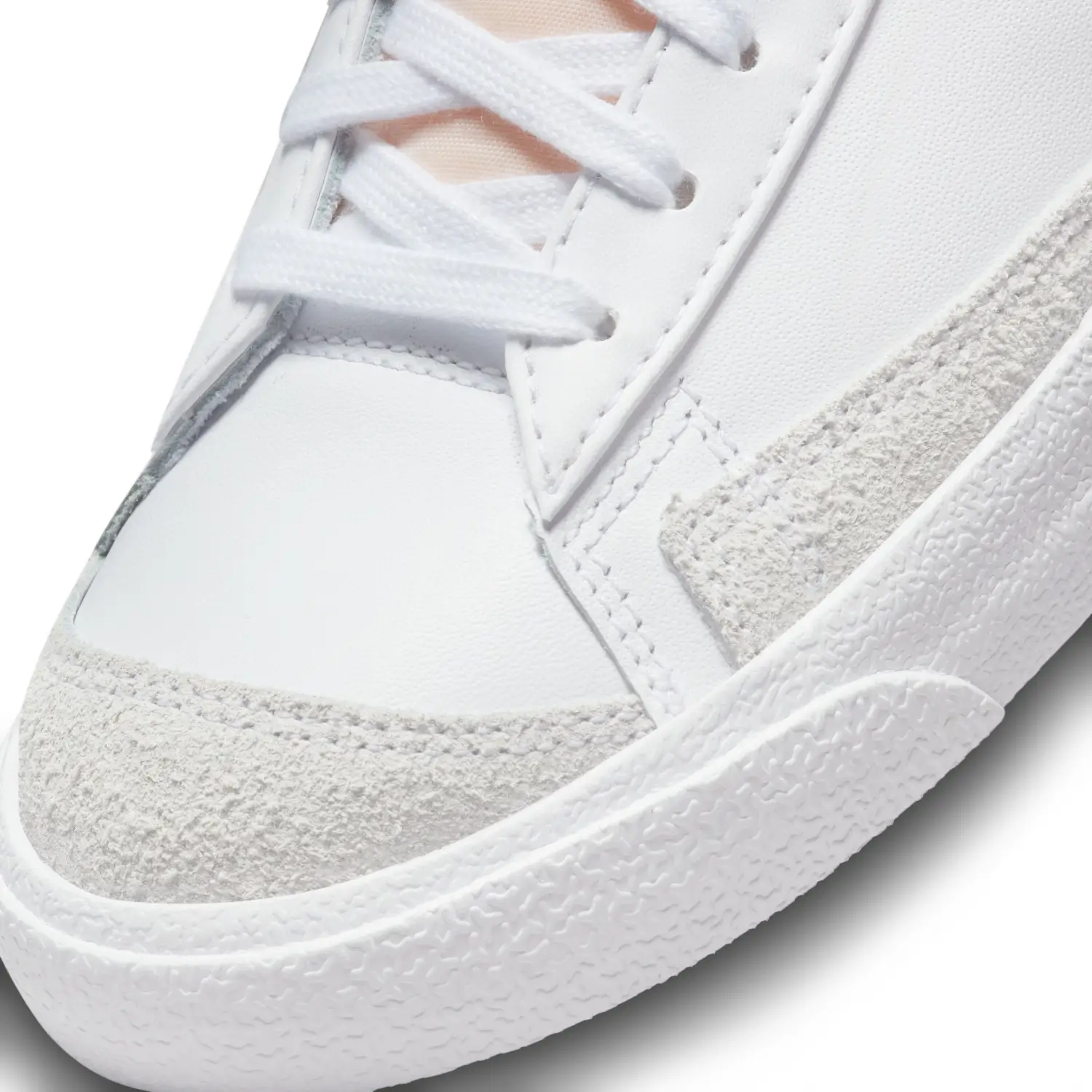 Nike Blazer 77 Kadın Günlük Ayakkabı - CZ1055-118